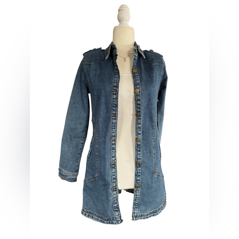 SOLD‼️Y2K Kiss Blue Denim Longline Jacket
